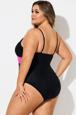 Plus Size V-Neck Colorblock...