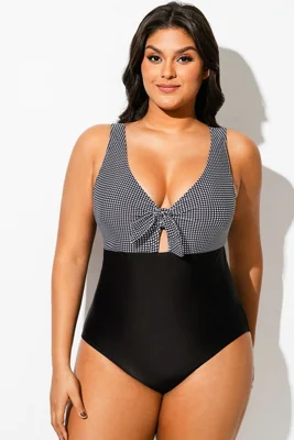 Black Checkers Front Knot...