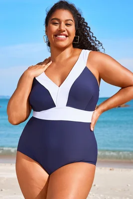 Plus Size Colorblock...