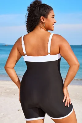 Plus Size Colorblock Black...