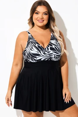 Black & White Floral Print...